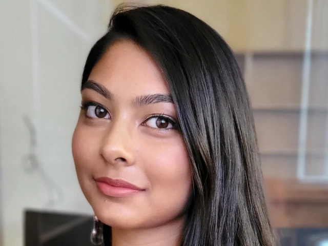 Headshot of Auhona Shil